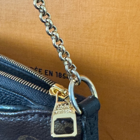 Authentic Louis Vuitton Pallas Crossbody & Clutch - Picture 11 of 15